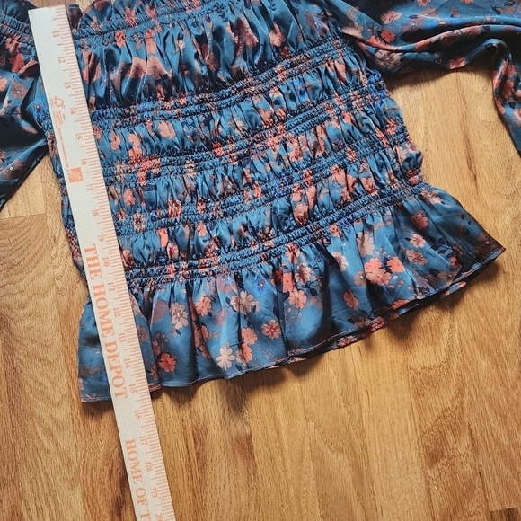 NWT Kori peasant milkmaid boho smocked blouse size large teal floral print - Picture 4 of 12